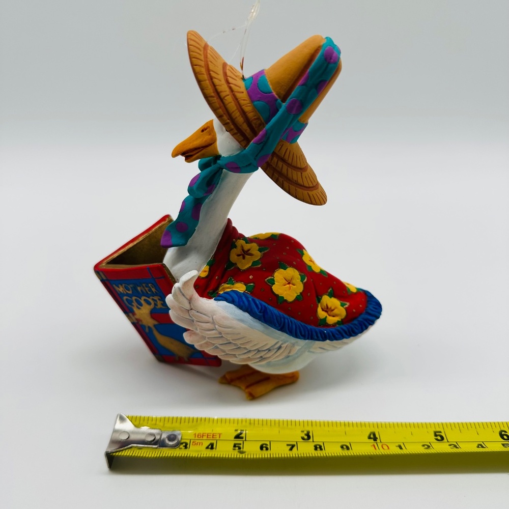 Vintage Mother Goose Department 56 Ornament Figure - RARE! - Picture 14 of 16